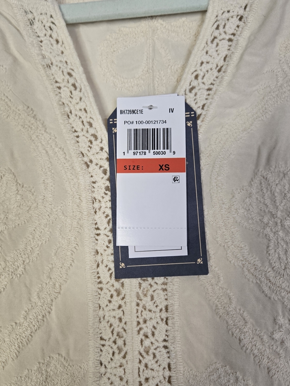 DEMOCRACY Women Size XS Neutral Cream Crochet  S/Sl, Peasant Top  NWT - Picture 3 of 10